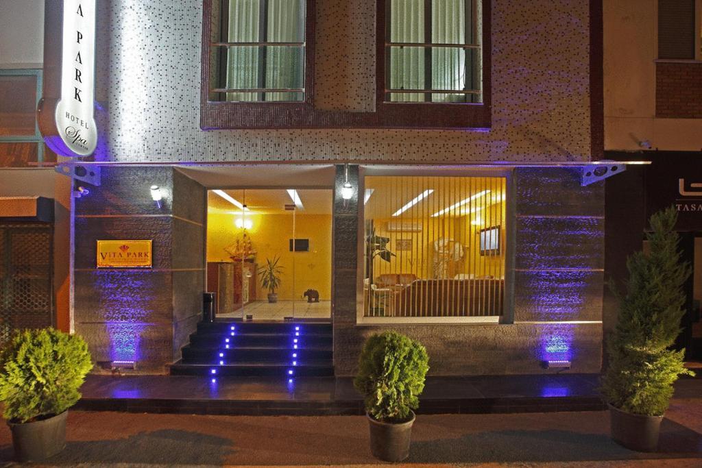 Park & Otel